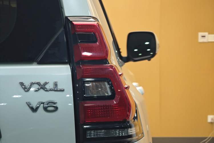 Used Toyota Prado 2018 3.5L Automatic TX-L NAVI