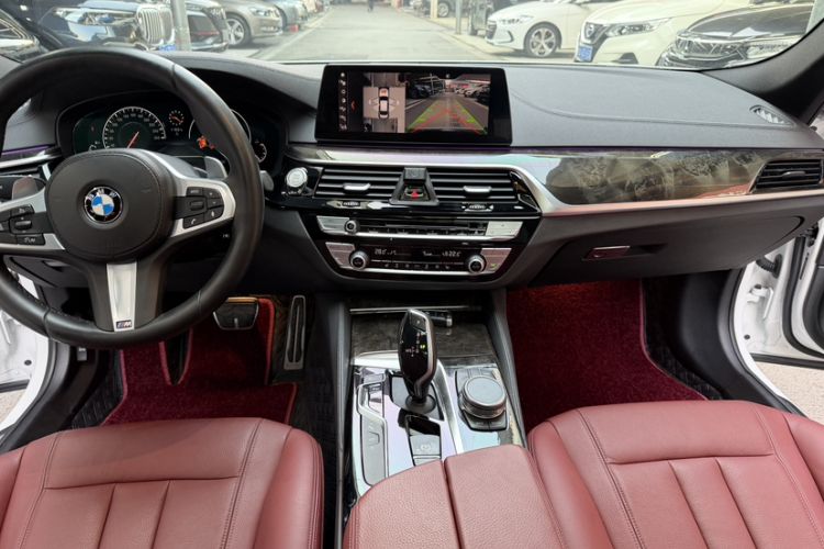 Used BMW 5 Series 2019 530Li Leading Model M Sport Package
