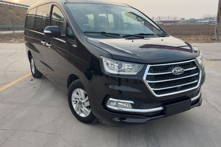 Used  M4 2016 2.0L Manual Luxury Smart Version