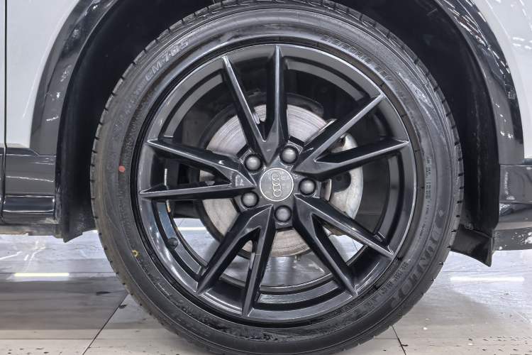 Used Audi Q2L 2018 35 TFSI Launch Exclusive Edition China V
