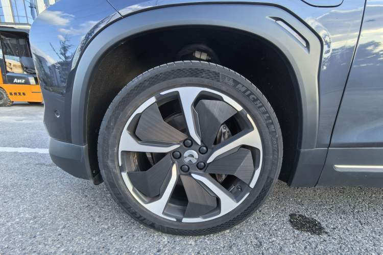 Used Nio EC6 2020 615 km Signature Edition
