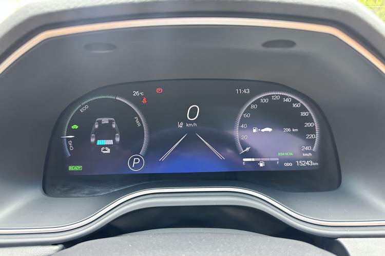 Used Toyota Avalon 2022 Dual-Engine 2.5L XLE Premium Edition
