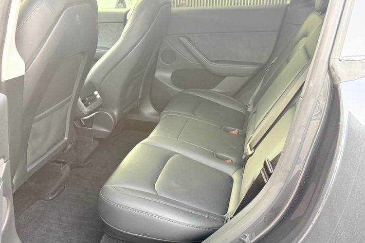 Used Tesla Model Y 2024 Rear-Wheel-Drive Version