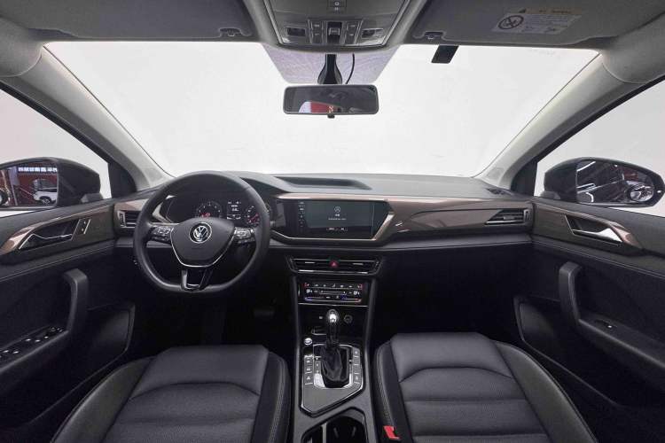 Used Volkswagen Tharu 2021 280TSI Two-Wheel-Drive Luxury Plus Edition
