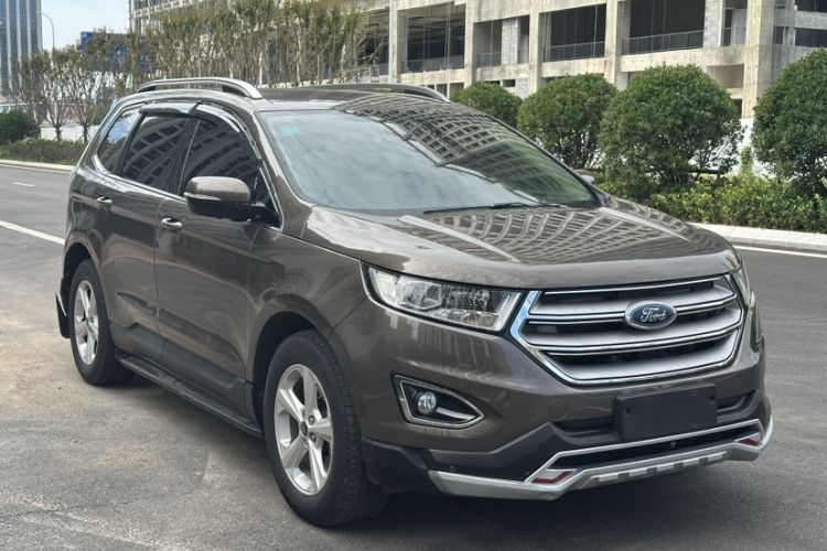 Used Ford Edge 2016 EcoBoost 245 Two-Wheel-Drive Titanium 5-Seater
