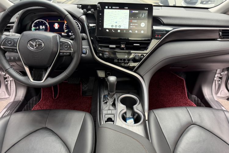 Used Toyota Camry 2023 2.5G Luxury Edition
