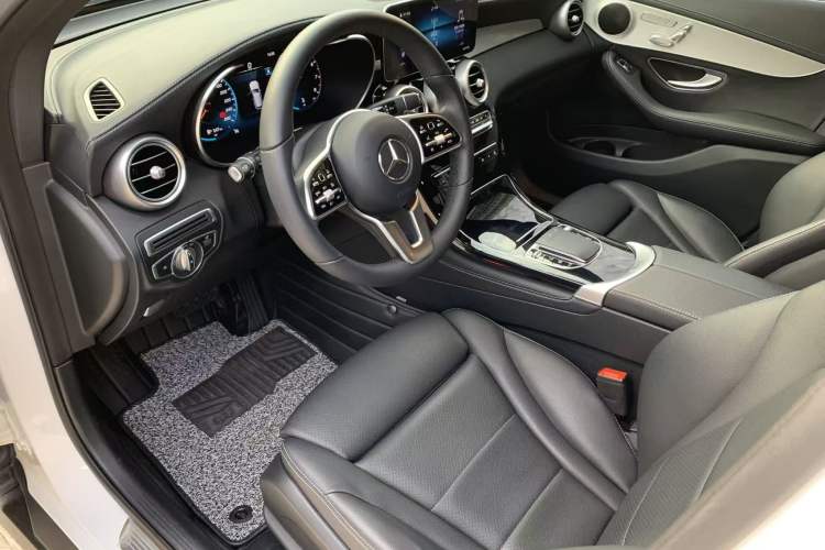 Used Mercedes-Benz GLC 2021 GLC 260 L 4MATIC Dynamic Edition
