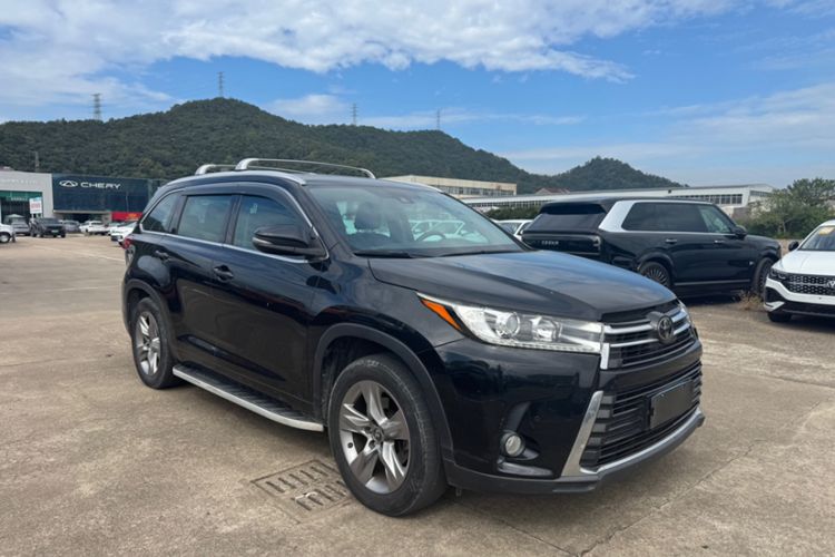 Used Toyota Highlander 2018 2.0T Four-Wheel Drive Prestige Version 7 Seats China VI Standard
