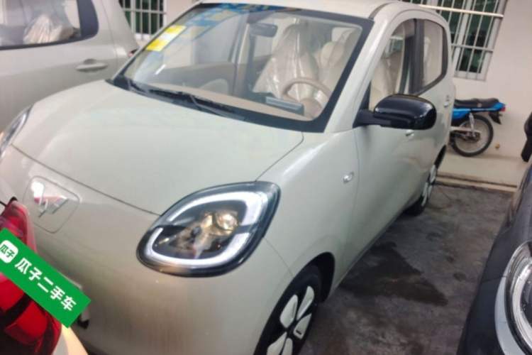 Used Wuling Hongguang MINIEV 2025 Four-Door Version Advanced Edition
