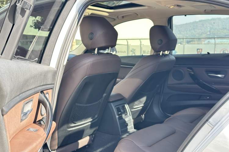 Used BMW 3 Series 2019 320Li Fashion Model
