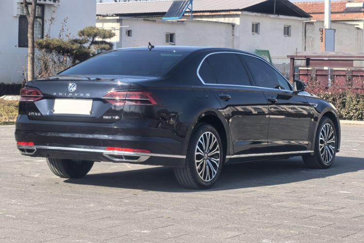 Used Volkswagen Phideon 2018 Revised Version 380TSI Two-Wheel Drive Business Edition
