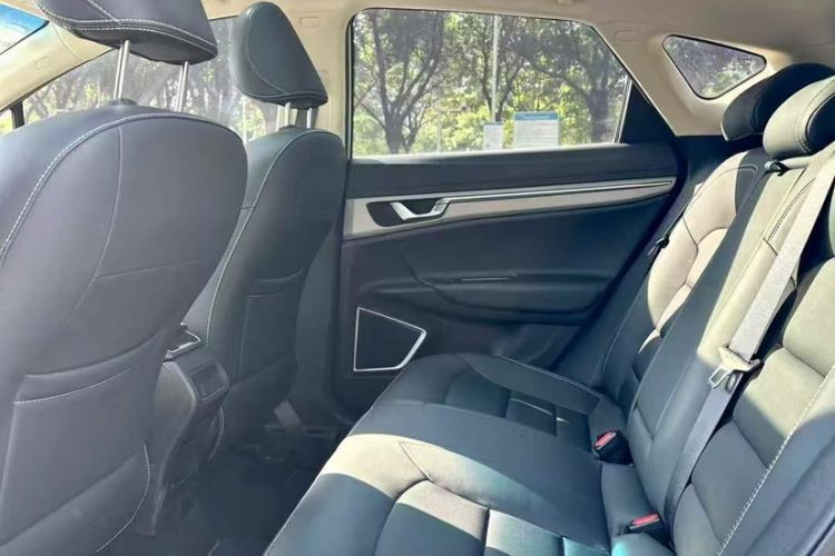 Used Geely Auto Emgrand GS 2018 Lingchao Edition 1.4T Automatic LingShang Smart Connectivity Model
