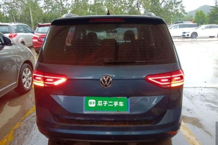 Used Volkswagen Touran 2018 Volkswagen Touran L 280TSI DSG Comfort Edition 7 Seats China VI Standard