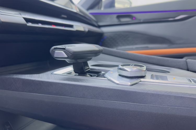 Used Changan UNI-V 2022 2.0T Sporty Version
