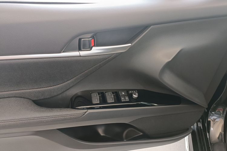 Used Toyota Camry 2023 2.5G Luxury Edition
