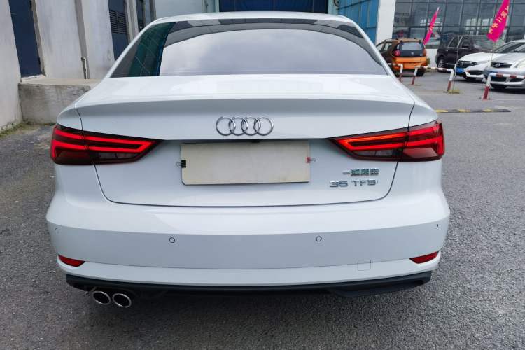 Used Audi A3 2017 Limousine 35 TFSI Ambition Edition
