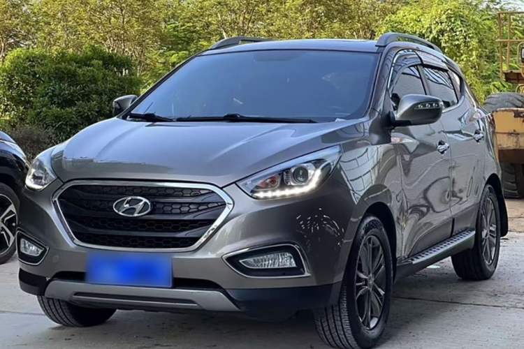 Used Hyundai ix35 2015 2.0L Automatic 2WD Smart Version China V Standard
