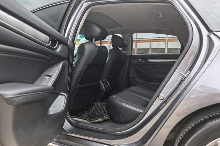 Used Honda Accord 2018 260TURBO Luxury Edition China VI
