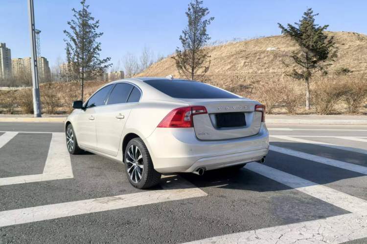 Used Volvo S60 2018 S60L T3 Smart Progress Edition
