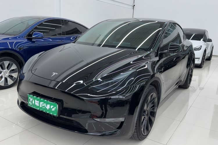 Used Tesla Model Y 2023 Long-Range All-Wheel-Drive Version
