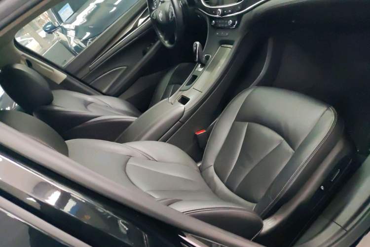 Used Buick LaCrosse 2022 652T Luxury Version
