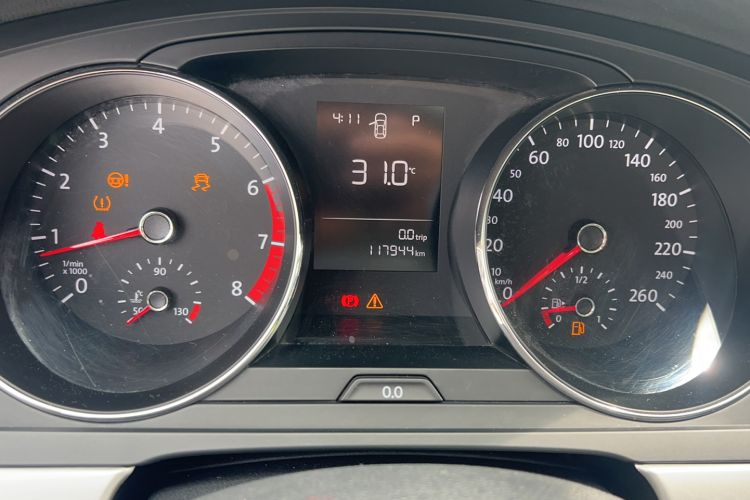 Used Volkswagen Lamando 2015 230TSI DSG Fashion Edition
