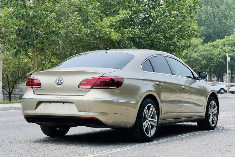 Used Volkswagen FAW-Volkswagen CC 2015 2.0 TSI Luxury Model
