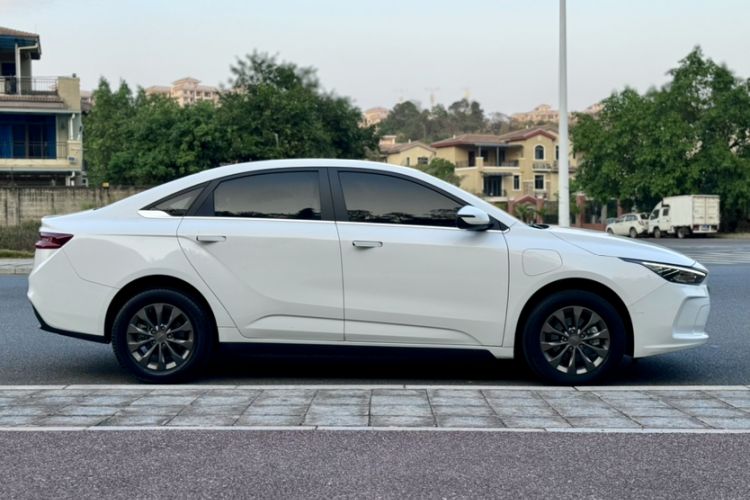 Used Geometry A 2021 Pro Enjoy High-Dimensional Range Edition 430 km A430 Square Version