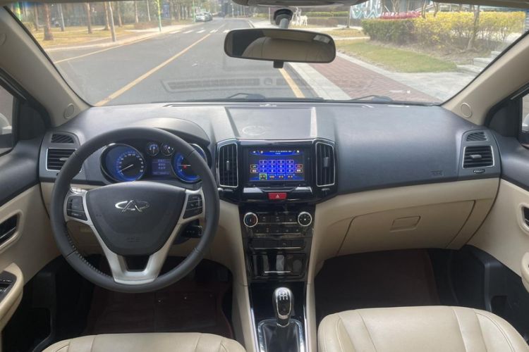 Used Chery E3 2013 1.5L Manual ZhiShang Model