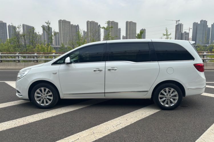 Used Buick GL8 2018 28T Luxury Model China VI Standard
