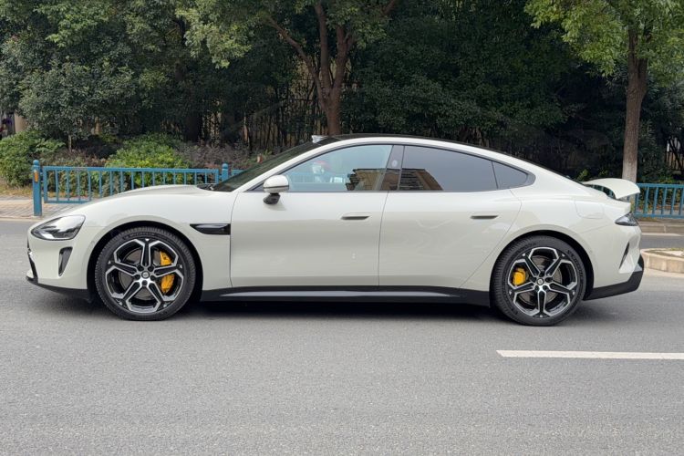 Used  SU7 2024 Four-Wheel Drive Ultra-Long Range Advanced Intelligent Driving Max Edition
