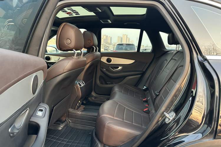 Used Mercedes-Benz GLC 2019 GLC 200 L 4MATIC
