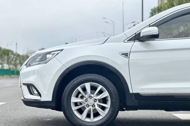 Used HYOSOW S6 2016 1.5T Manual Fashion Model
