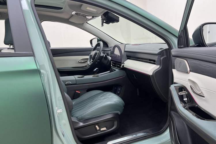 Used JETOUR Shanhai Shanhai L9 2024 1.5TD 2DHT Pro 7-Seater
