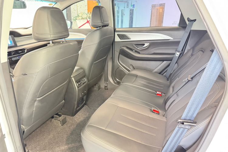 Used Jetour X90 PLUS 2021 1.6TD DCT Estate 5-seater
