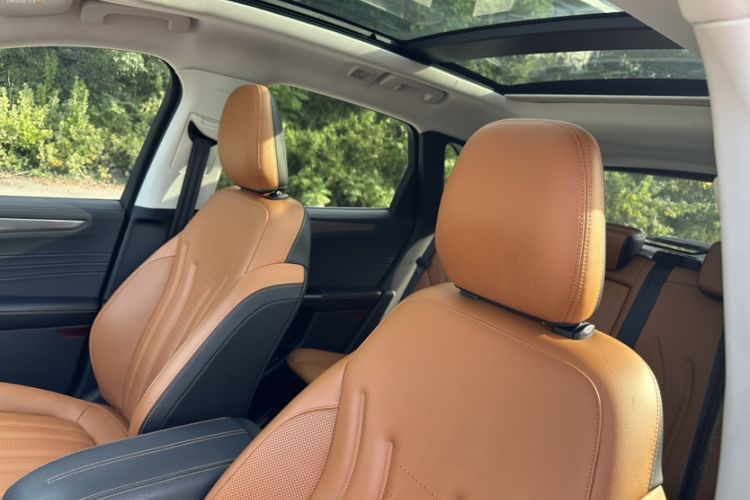 Used Ford Escape 2020 EcoBoost 245 Four-Wheel Drive Luxury Edition
