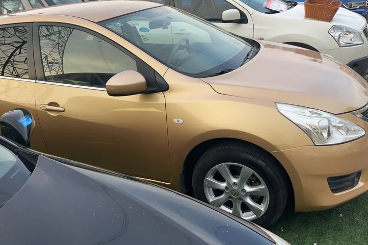 Used Nissan Tiida 2011 1.6L CVT Comfort Model
