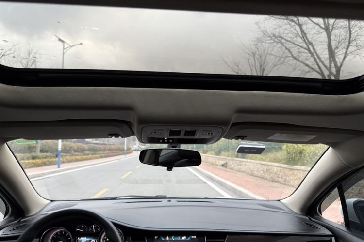 Used Buick Verano 2019 Sedan 20T Dual-Clutch Leading Model
