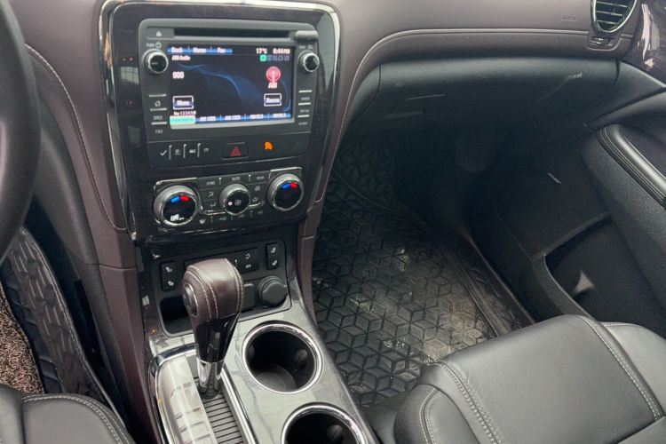 Used Buick Enclave 2014 3.6L Two-Wheel Drive Elite Comfort Version
