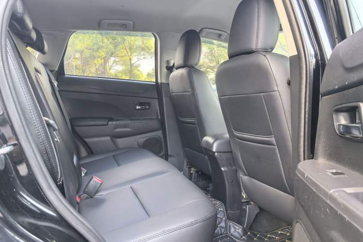 Used Mitsubishi ASX 2013 2.0L CVT Two-Wheel Drive Elite Edition
