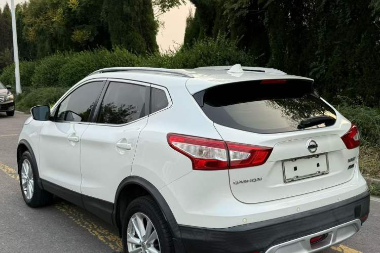 Used Nissan Qashqai 2016 2.0L CVT Elite Edition
