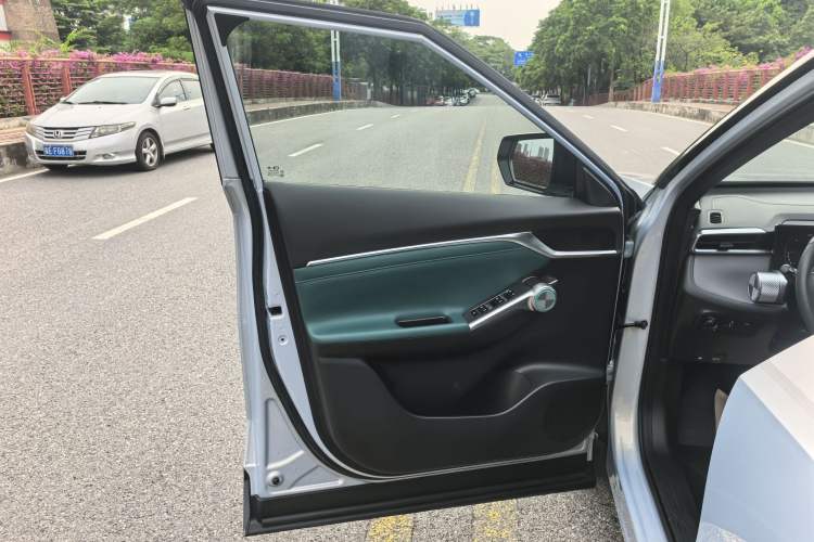 Used GAC Trumpchi EMKOO 2022 1.5T Supernova Pro Edition
