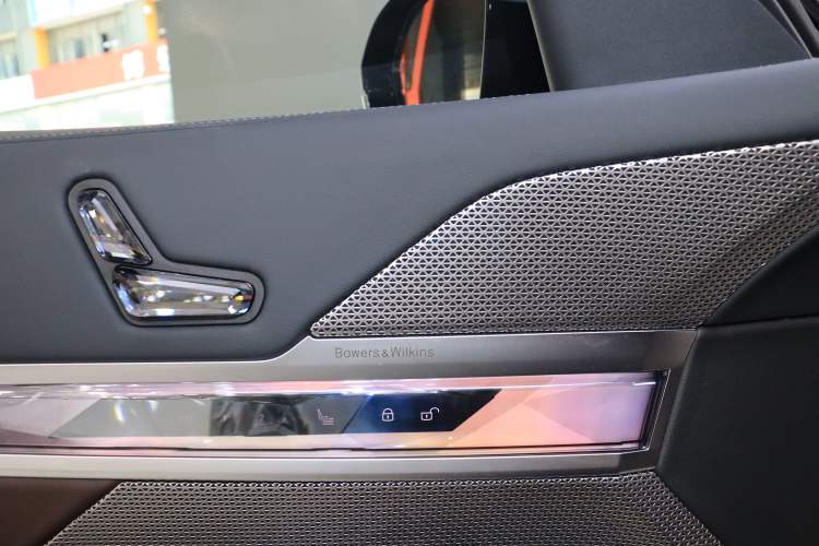 Used BMW 7 Series 2023 735Li M Sport Package
