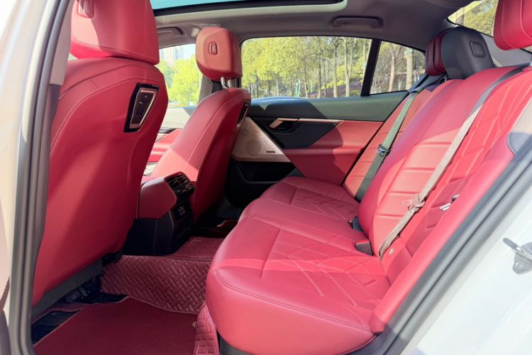 Used BMW 5 Series 2024 530Li Leading Model M Sport Package
