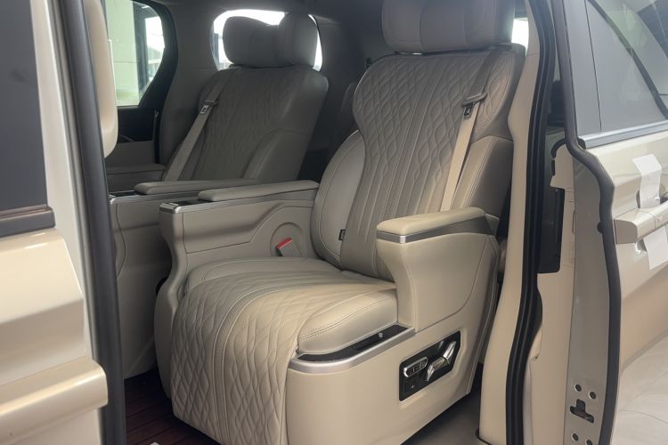 Used Buick GL8 2023 ES Lu Zun Comfort Model
