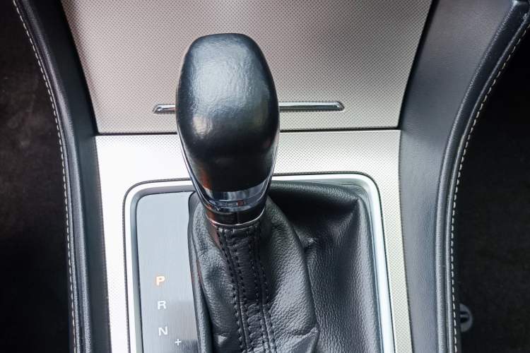 Used MG 6 2017 20T Automatic Luxury Smart Connect Version China V Standard
