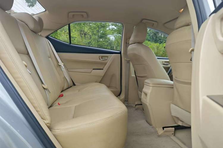 Used Toyota Corolla 2017 1.2T CVT GL
