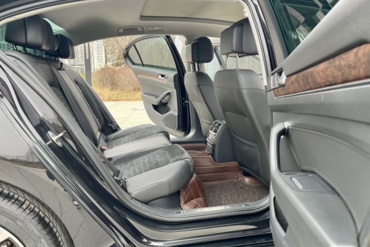 Used Volkswagen Magotan 2018 330TSI DSG Luxury Model
