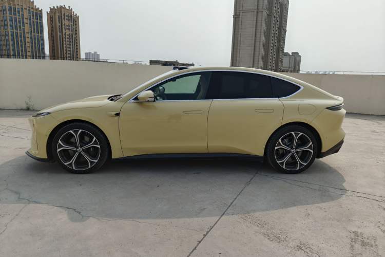 Used Nio ET5 2024 75 kWh
