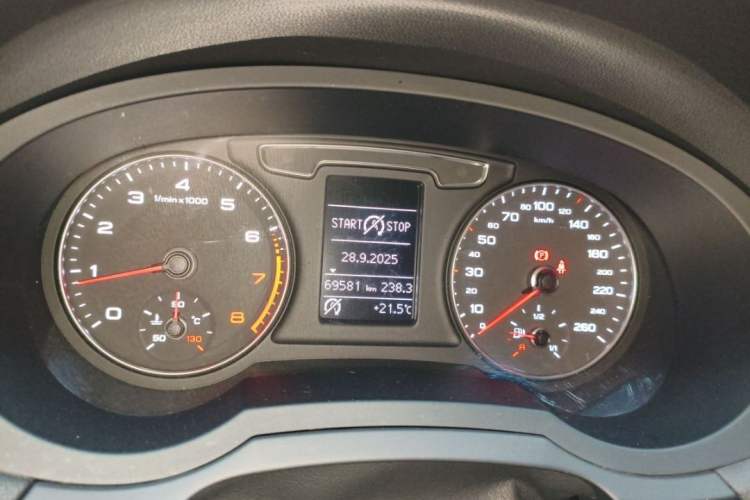 Used Audi Q3 2017 30 TFSI Fashion Model